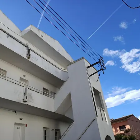Montemar Apartment *