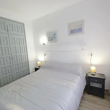 Montemar Apartment *
