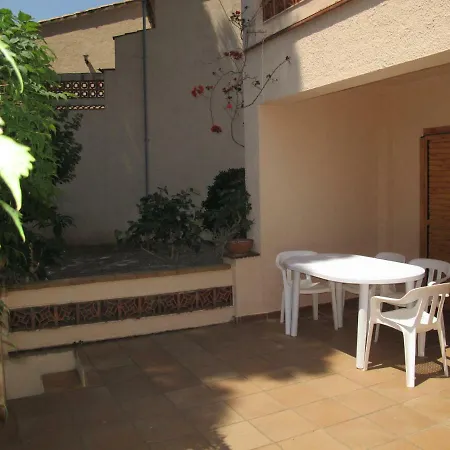 Сasa de vacaciones Montemar L' Escala